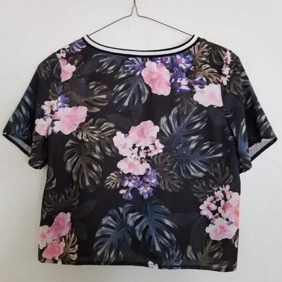 The Fifth Label Remix Crop Top and Skirt 2 Pieces - Picture 4 of 15